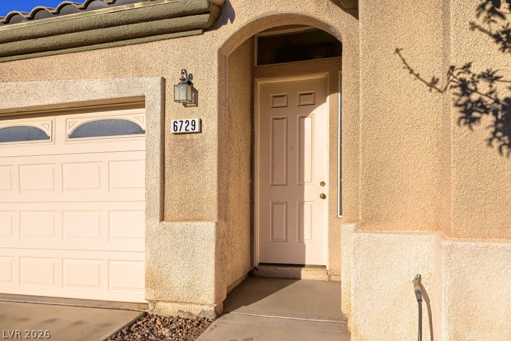 6729 Quarterhorse Lane