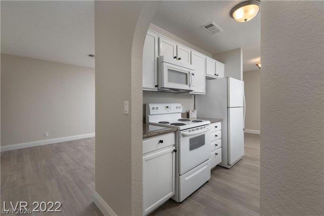 1814 N Decatur Boulevard 202