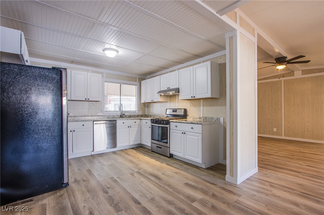 5219 Ocala Lane