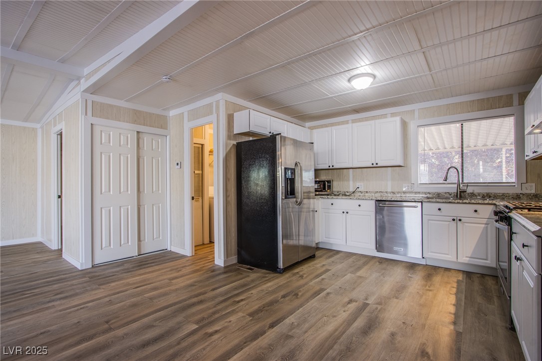 5219 Ocala Lane