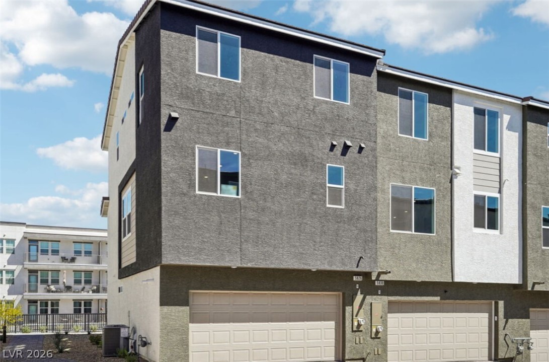 5826 Kips Bay Street