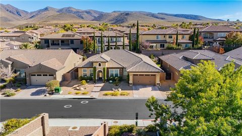 Photo of 2708 Bonaparte Lane, Henderson, NV 89044 (MLS # 2738293)