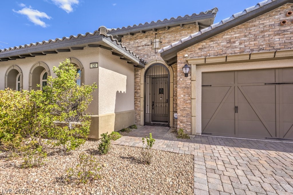 120 Basque Coast Street