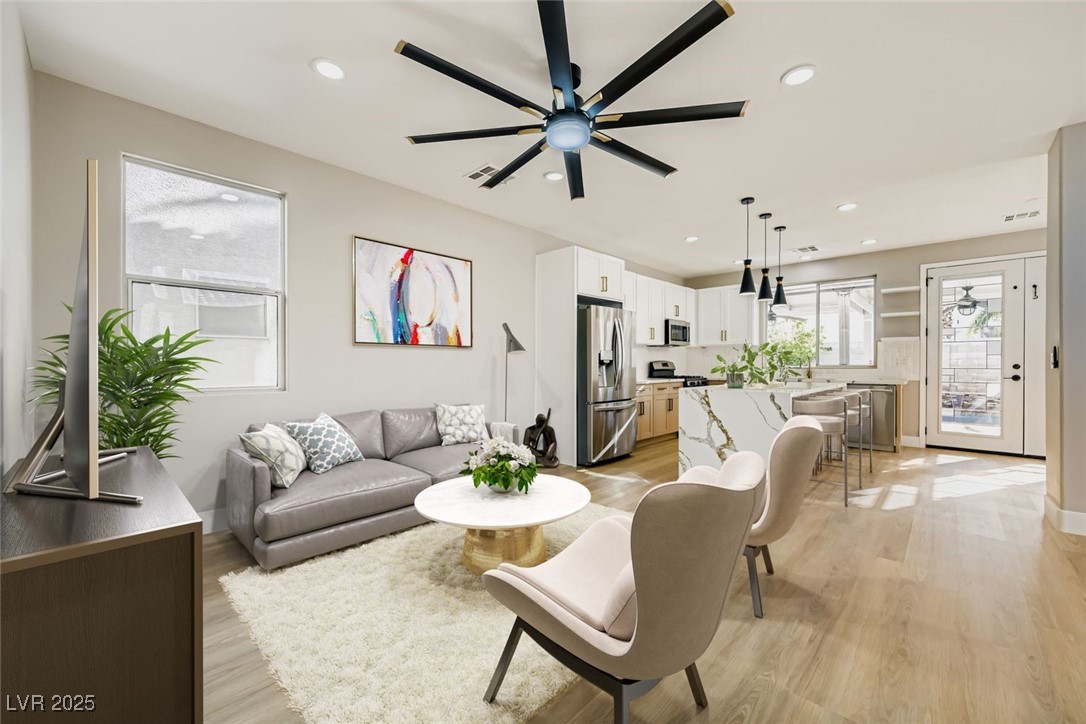 8553 Lost Gold Avenue