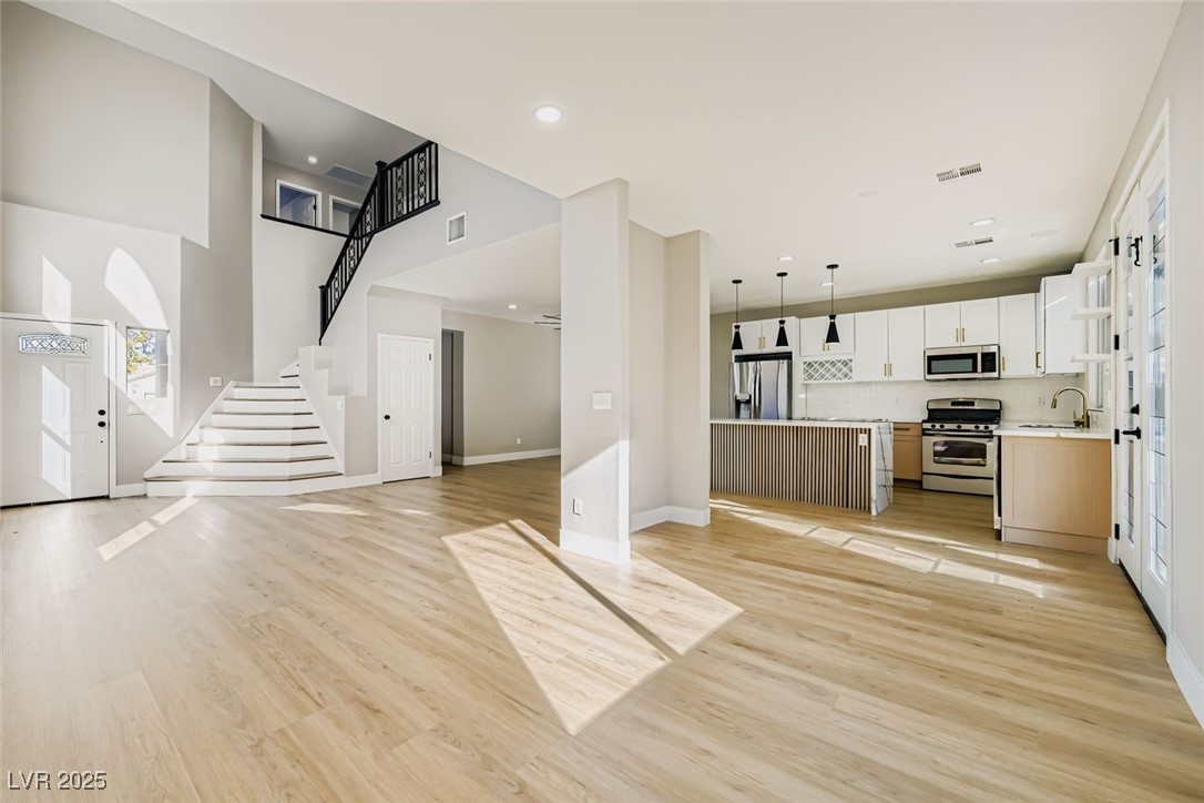 8553 Lost Gold Avenue