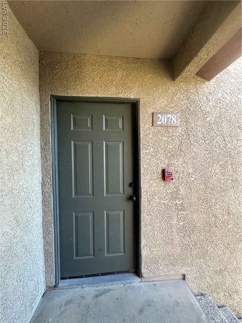 Condo For Rent - 8000 W Badura Avenue #2078<br/> Clark County, Las Vegas, NV 89113