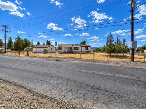 Mobile Home For Sale - 3021 W Charleston Park Avenue<br/> Pahrump, NV 89048