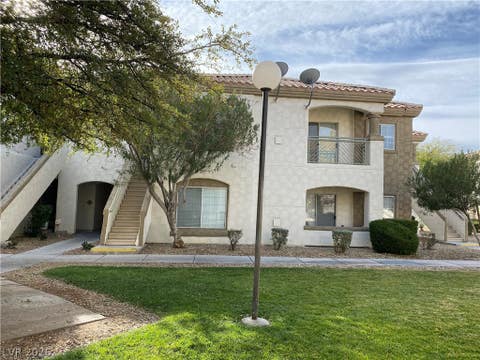 Condo For Rent - 6804 Indian Chief Drive #202<br/> Las Vegas, NV 89130