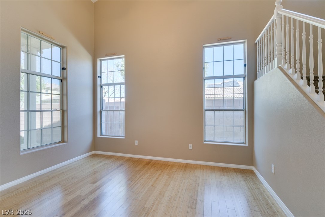 7304 Zion Falls Street