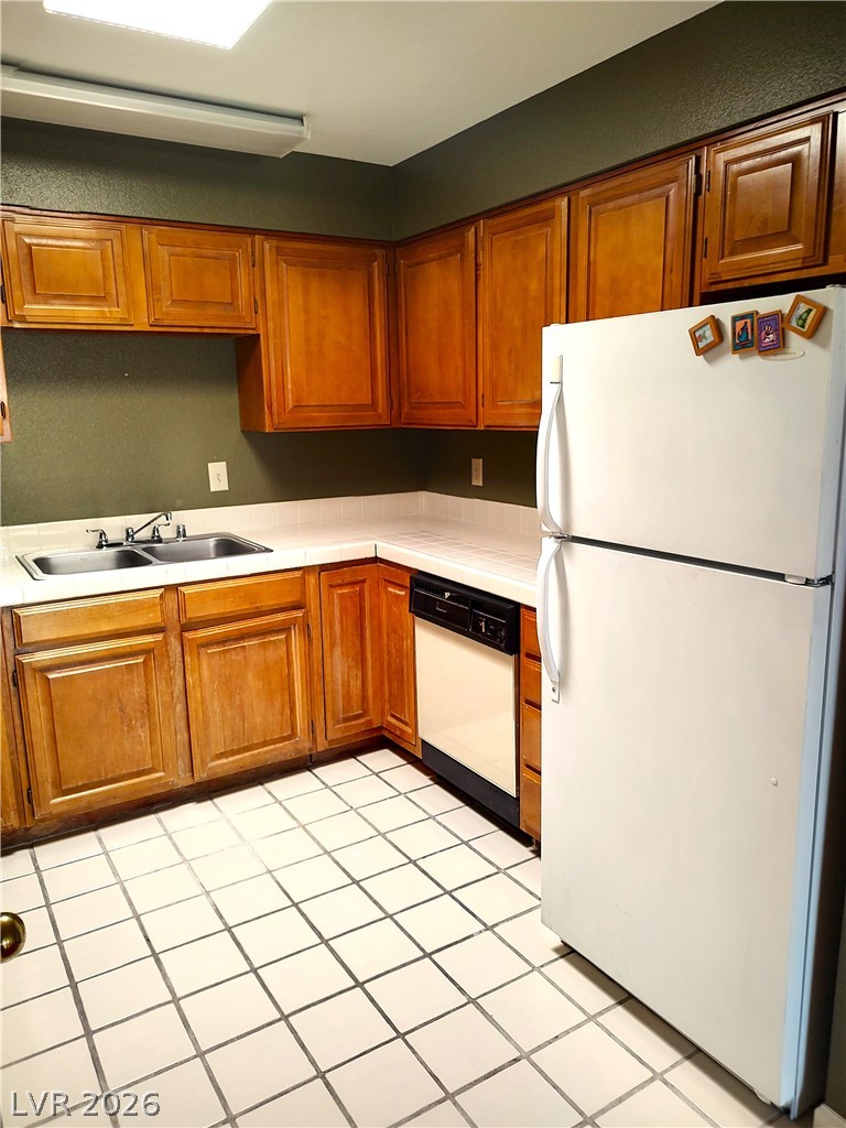 1940 Las Palmas Lane 272