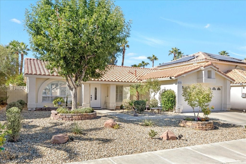 225 Hollyfern Street