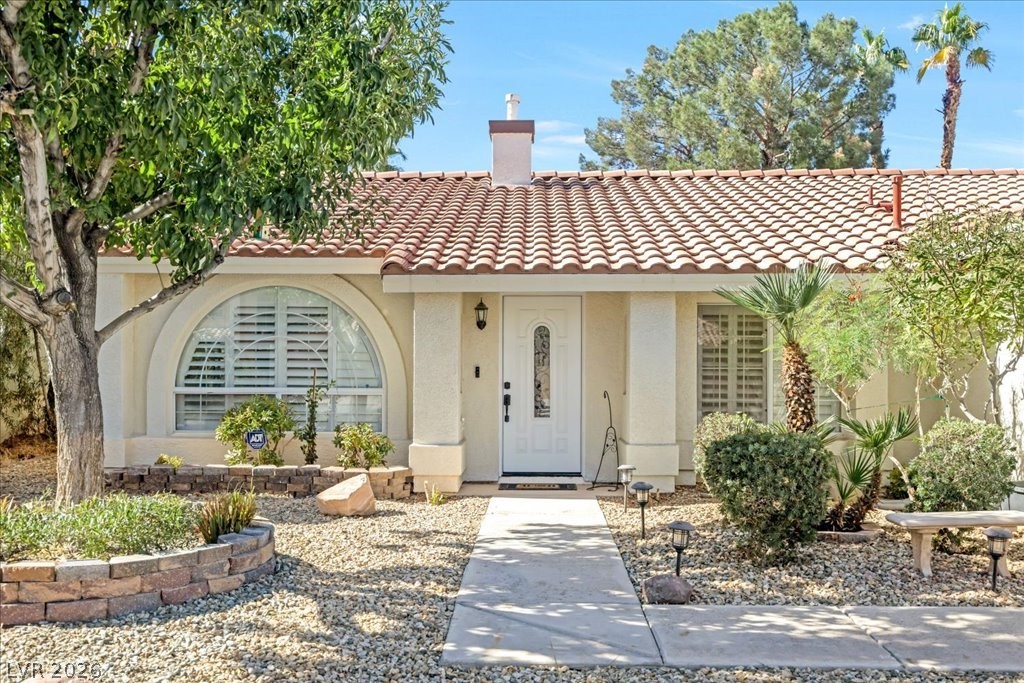 225 Hollyfern Street