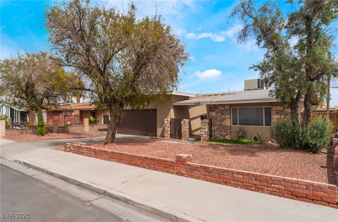 1808 Saylor Way, Las Vegas, Nevada image 2