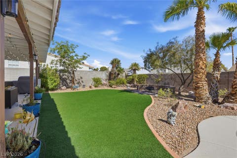 Tiny photo for 206 Oleander Place, Henderson, NV 89015 (MLS # 2796679)