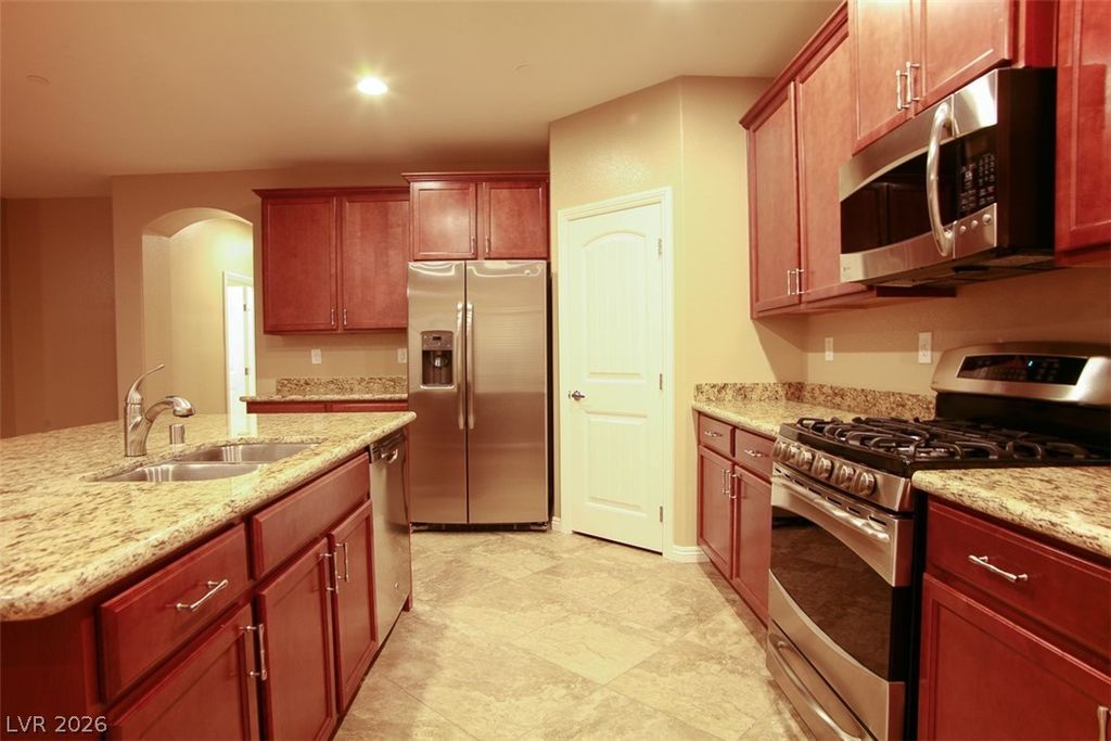 Photo of 816 Applecross Avenue, Henderson, NV 89012 (MLS # 2776736)