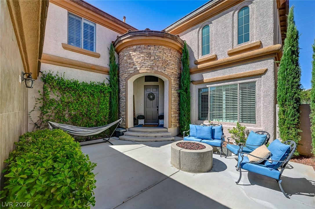 8342 Agnew Valley Court
