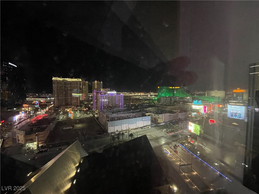 3722 Las Vegas Boulevard 1605
