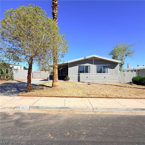 Homes For Sale - 4670 Hildago Way<br/> Las Vegas, NV 89121