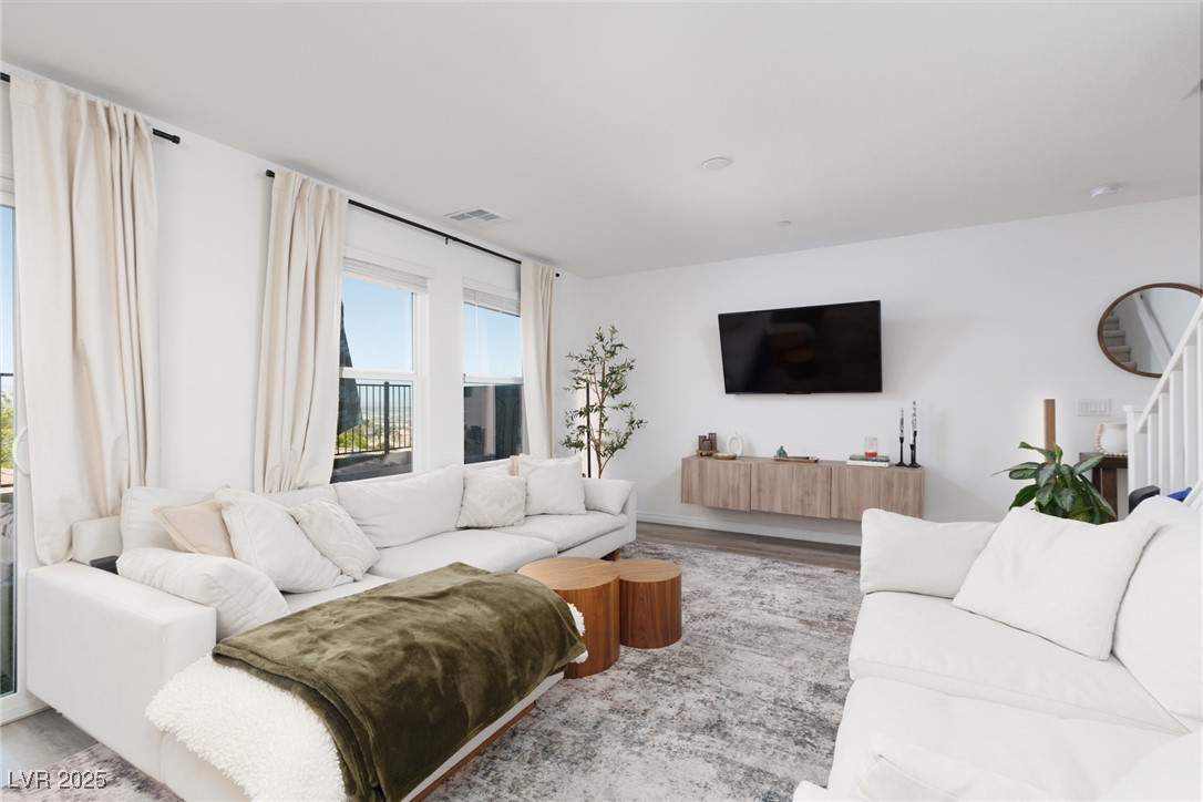 378 Rosefinch Street, Henderson, Nevada image 9