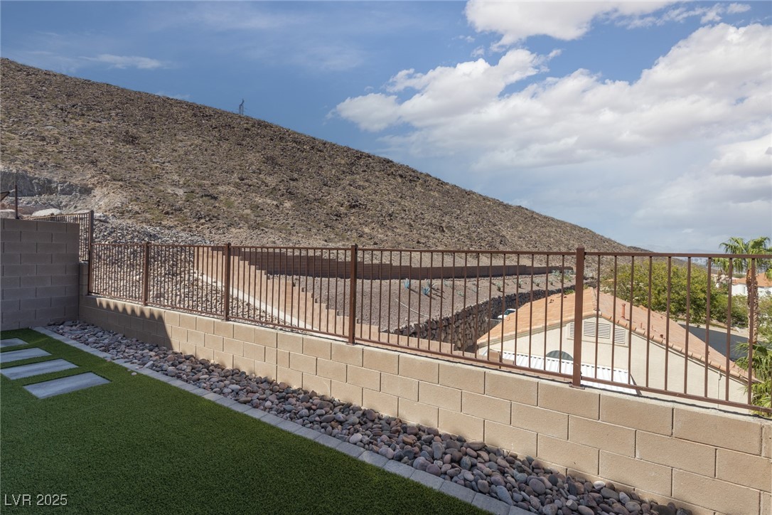 378 Rosefinch Street, Henderson, Nevada image 34