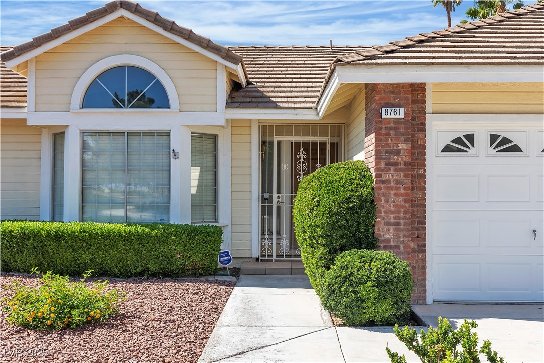 8761 Anchor Point Avenue, Las Vegas, Nevada image 3