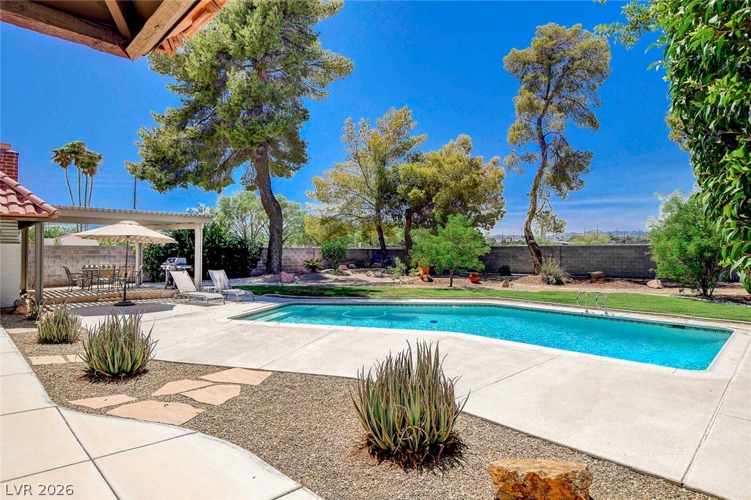 408 Lacy Lane