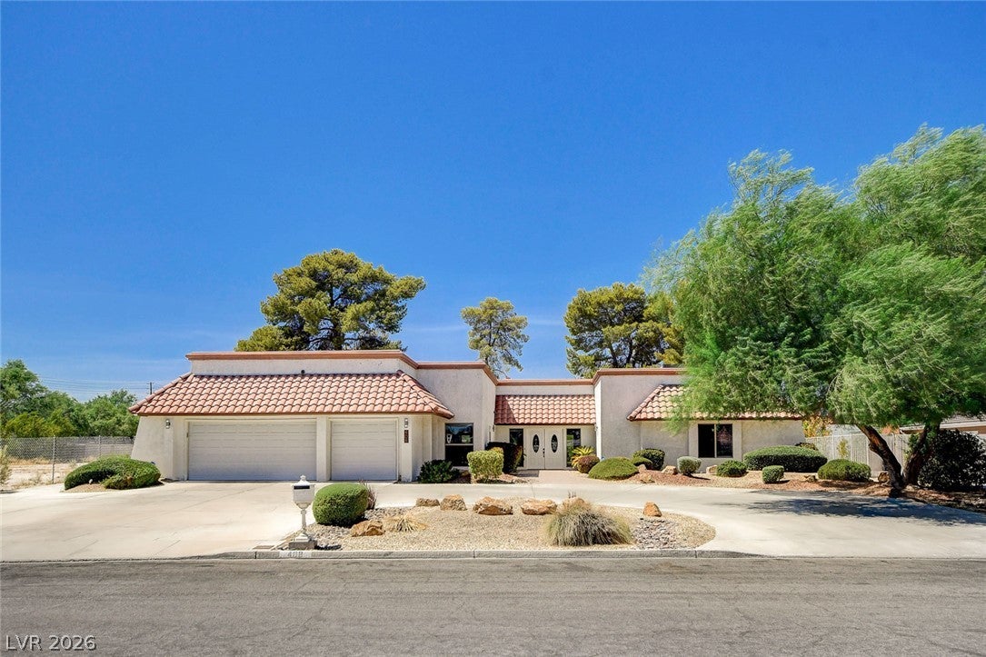408 Lacy Lane