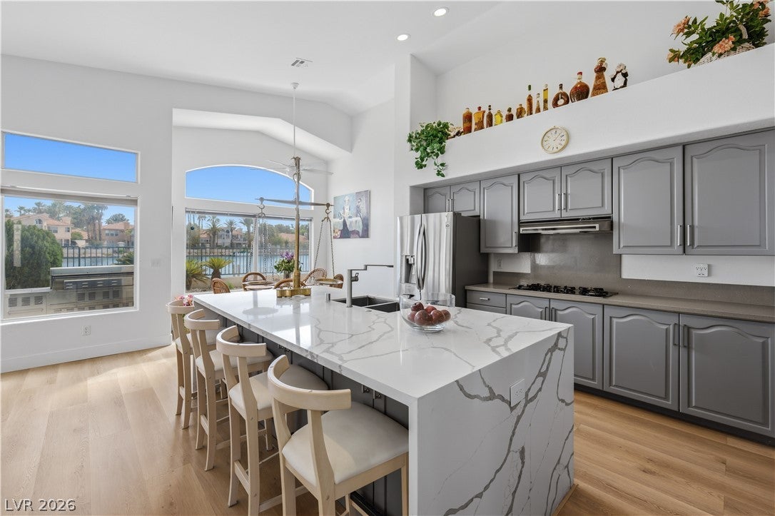 2933 Harbor Cove Drive