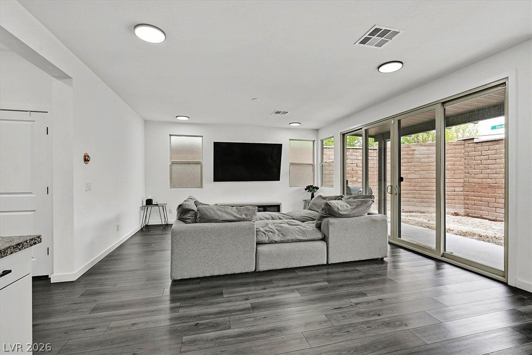 728 Emerson Creek Court