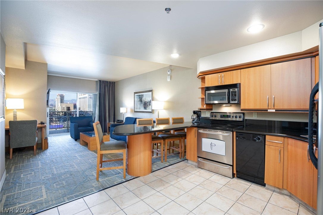 211 E Flamingo Road 1003