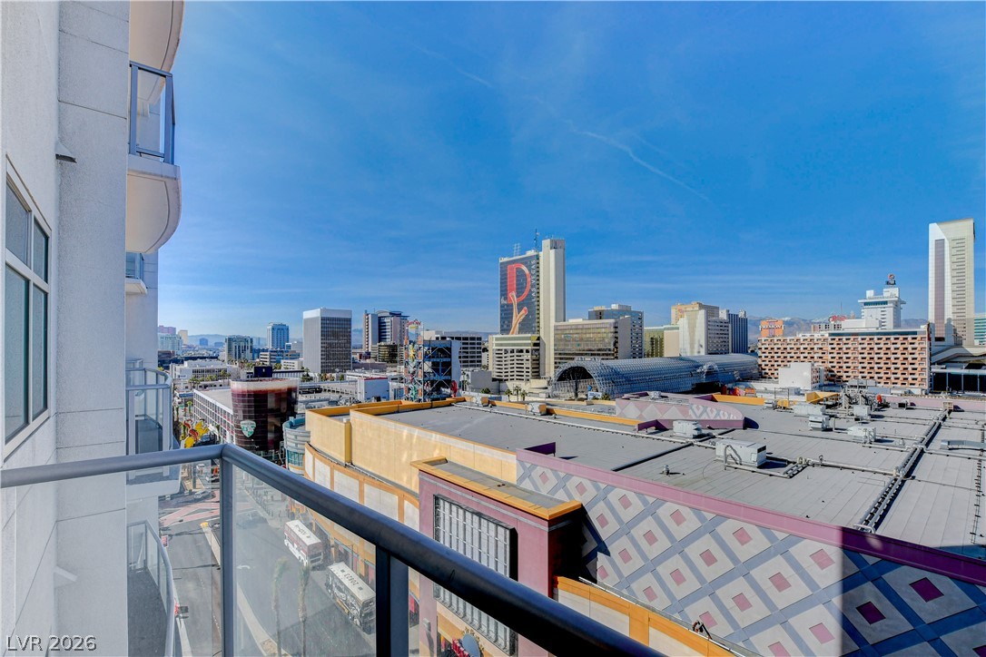 150 Las Vegas Boulevard 1205