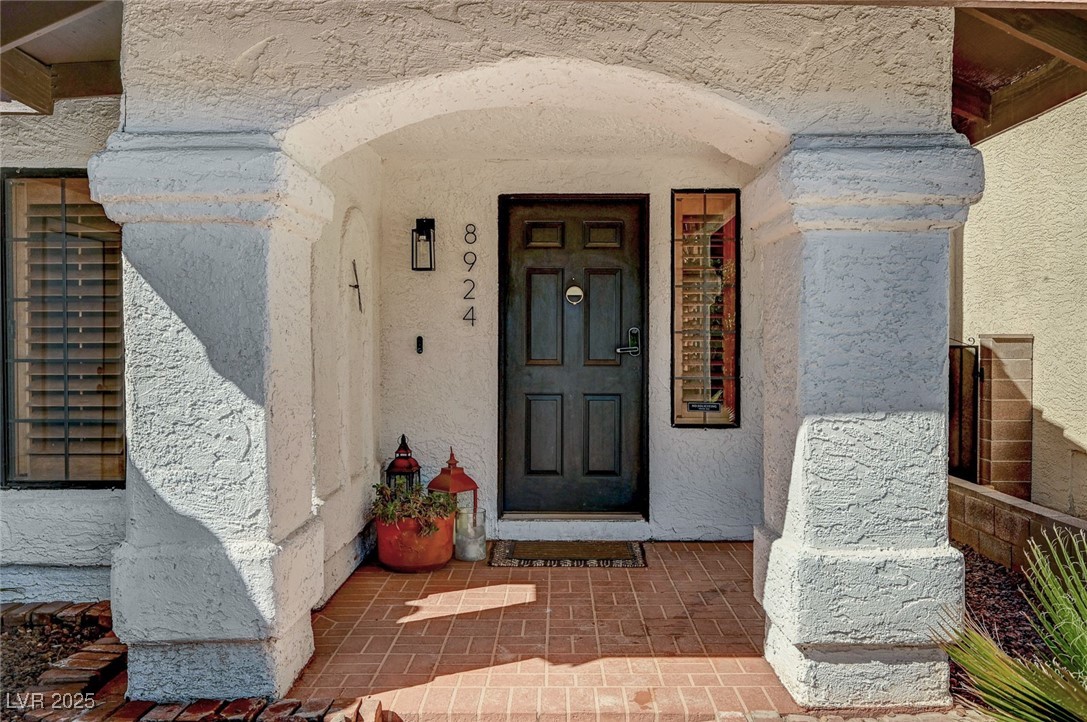 8924 Sail Bay Drive