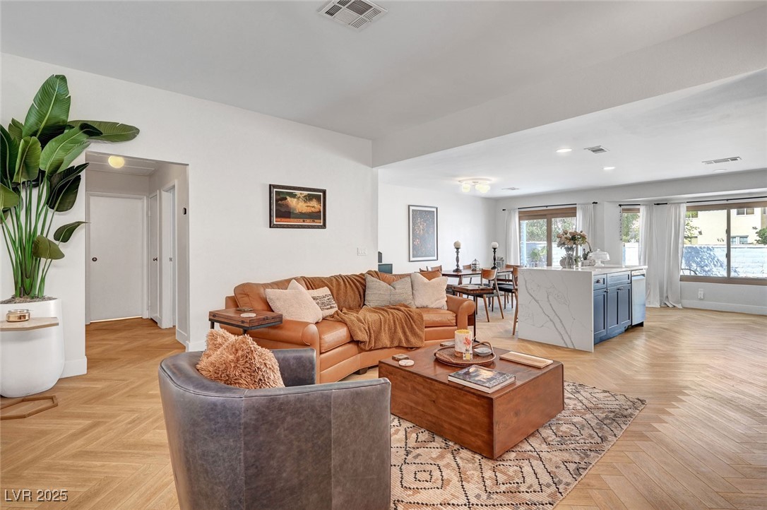 8924 Sail Bay Drive