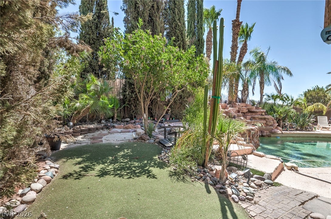 3486 Artemis Street