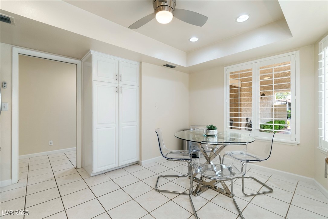 2312 Plaza Del Prado