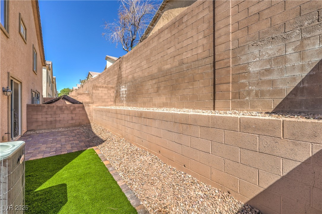 632 Twilight Blue Avenue, North Las Vegas, Nevada image 43