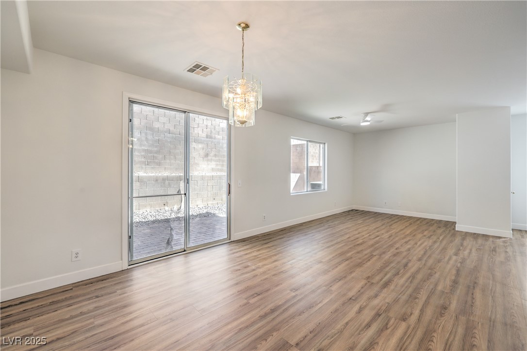 632 Twilight Blue Avenue, North Las Vegas, Nevada image 11