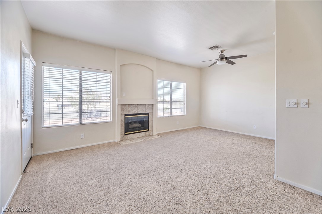 1900 N Torrey Pines Drive 201