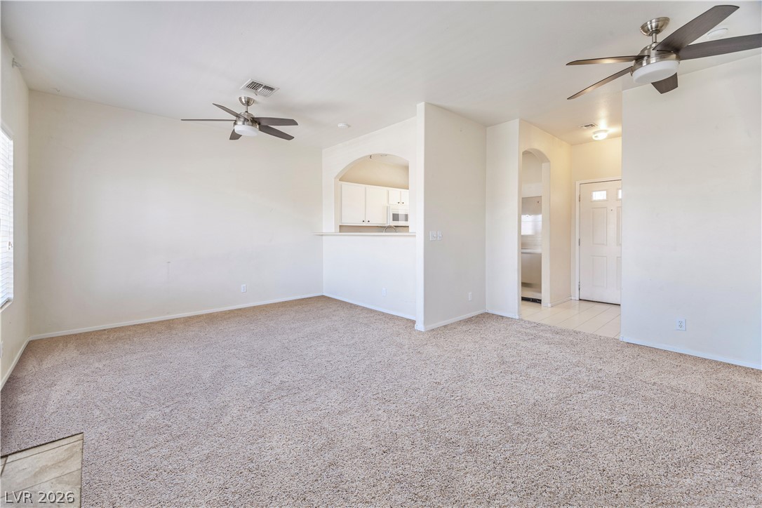 1900 N Torrey Pines Drive 201