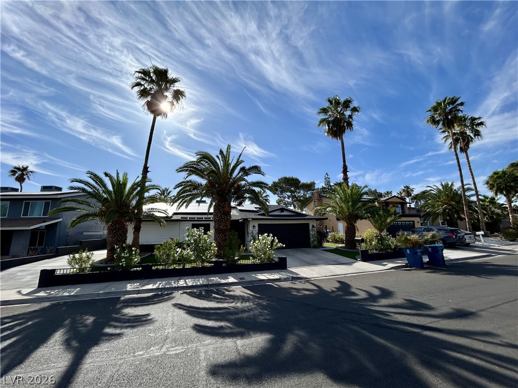 5036 Rollingwood Drive