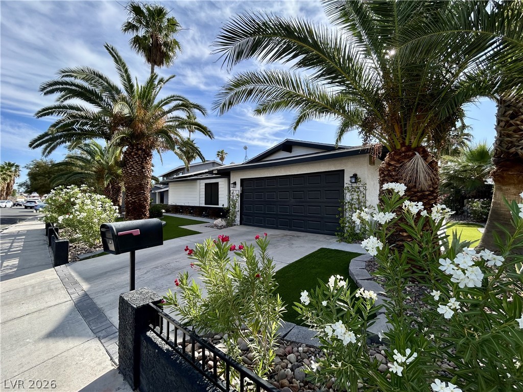 5036 Rollingwood Drive