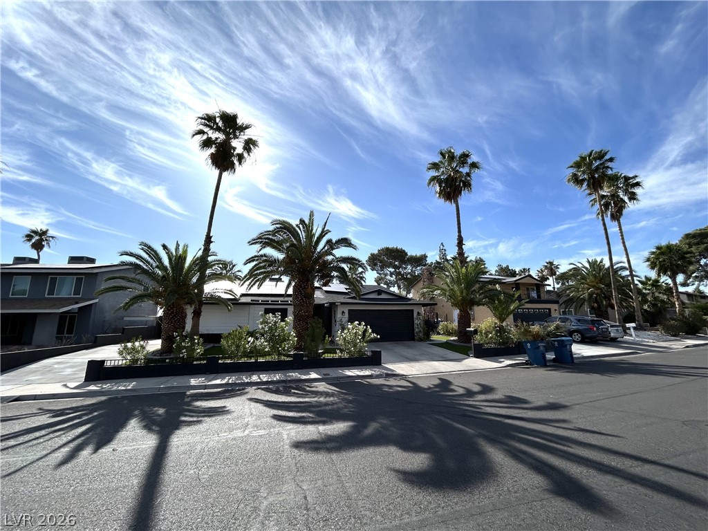 5036 Rollingwood Drive