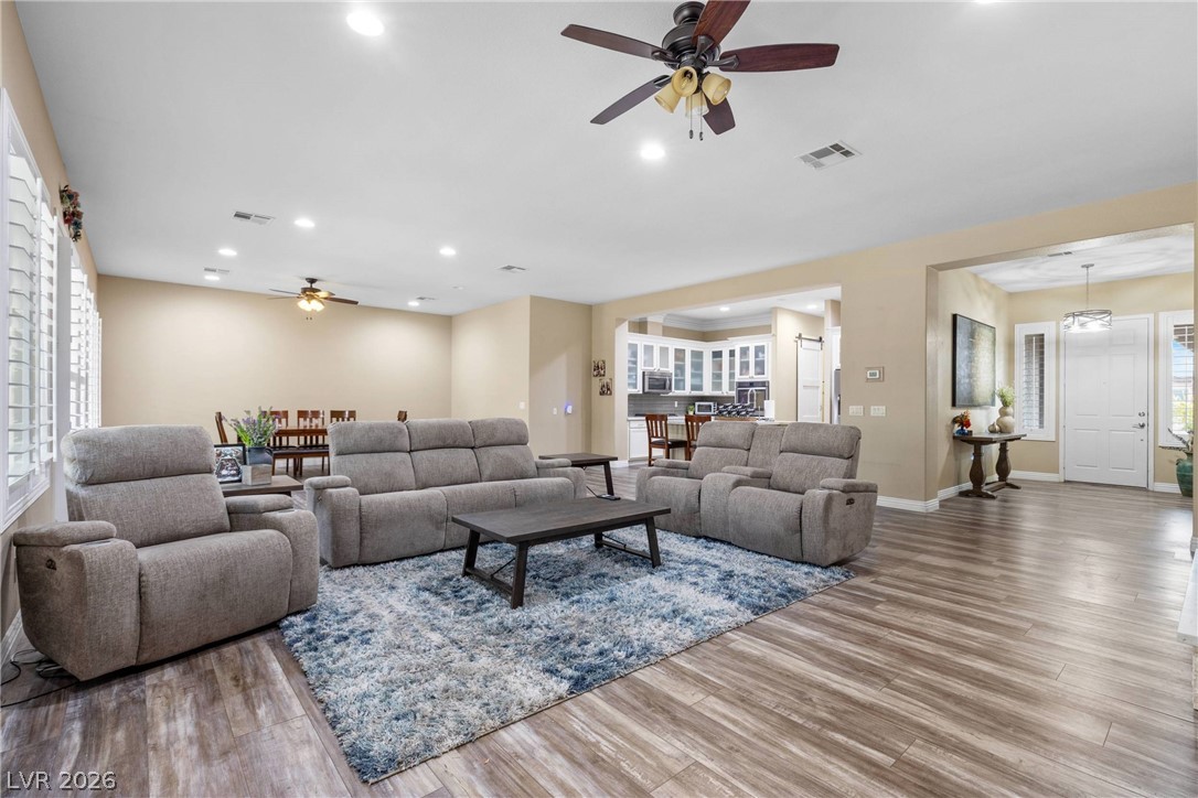 8089 Soledad Canyon Street