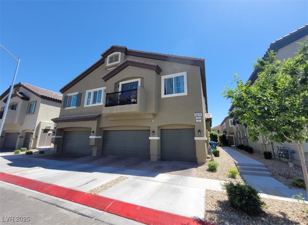 4645 Fuchsia Nights Avenue 103