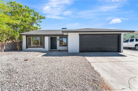 2740 Searles Avenue Las Vegas NV 89101