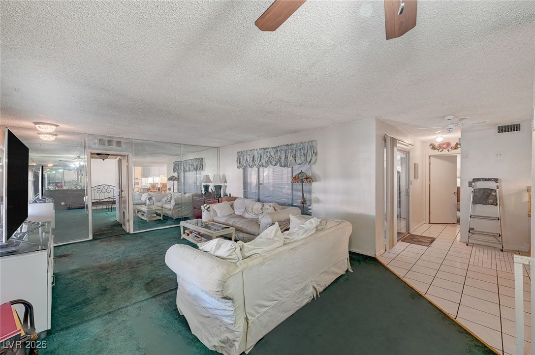 2325 Sombrero Drive, Las Vegas, Nevada image 9