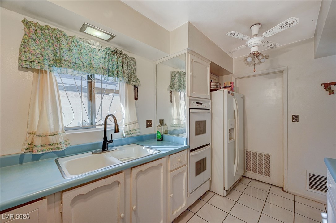 2325 Sombrero Drive, Las Vegas, Nevada image 15
