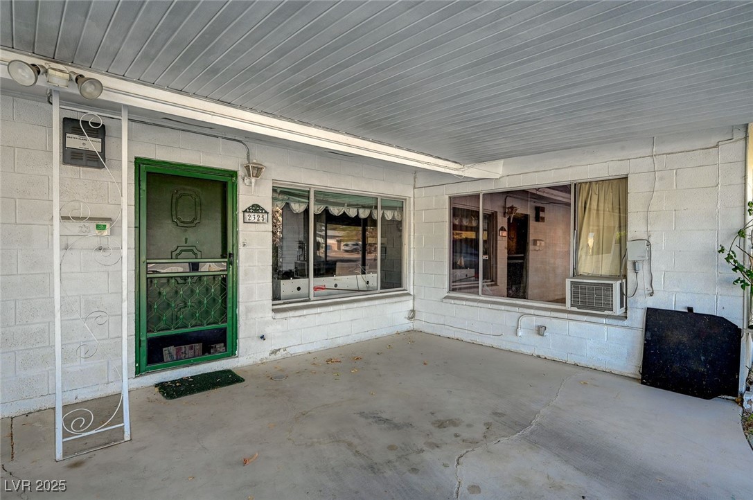 2325 Sombrero Drive, Las Vegas, Nevada image 4