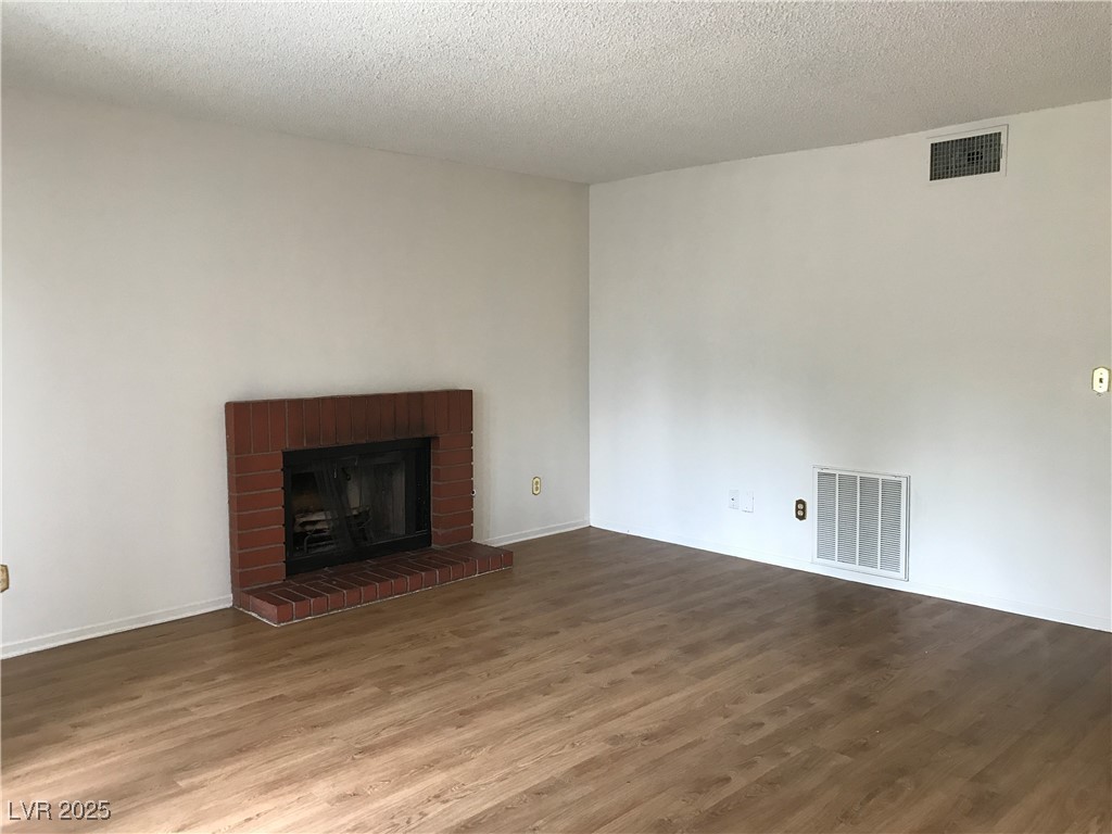 3138 White Rose Way
