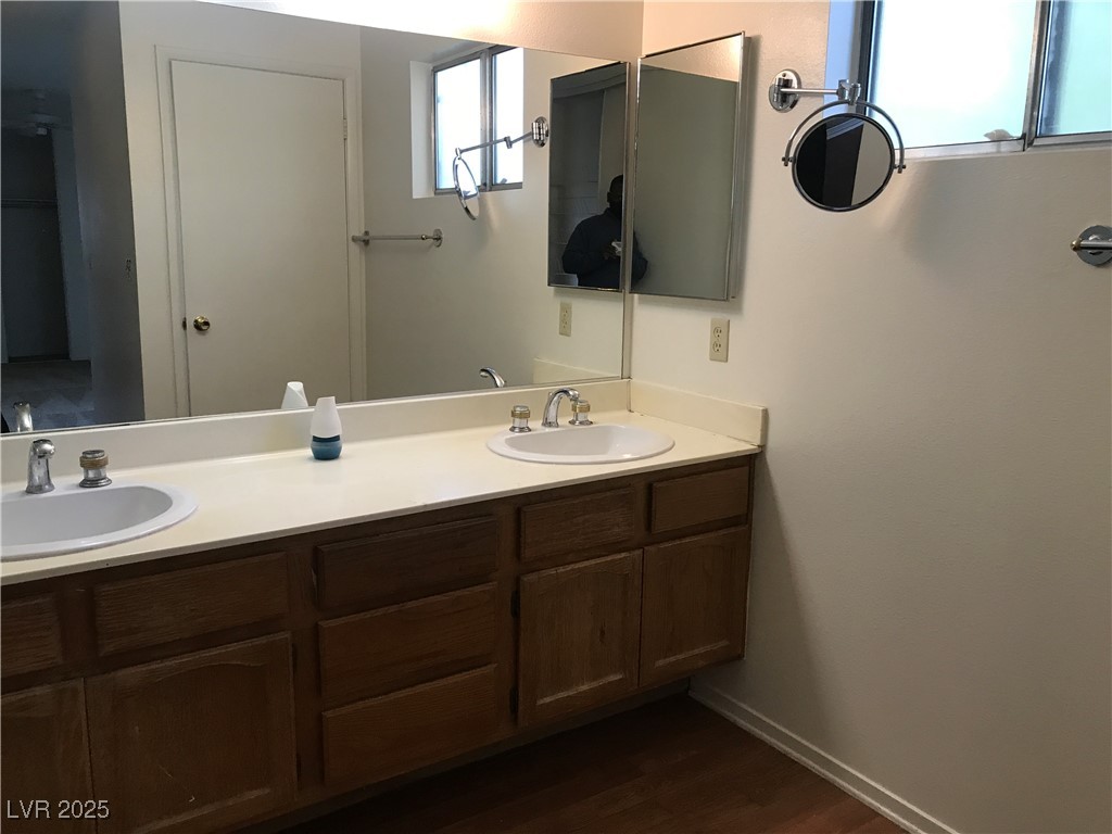 3138 White Rose Way, Henderson, Nevada image 7